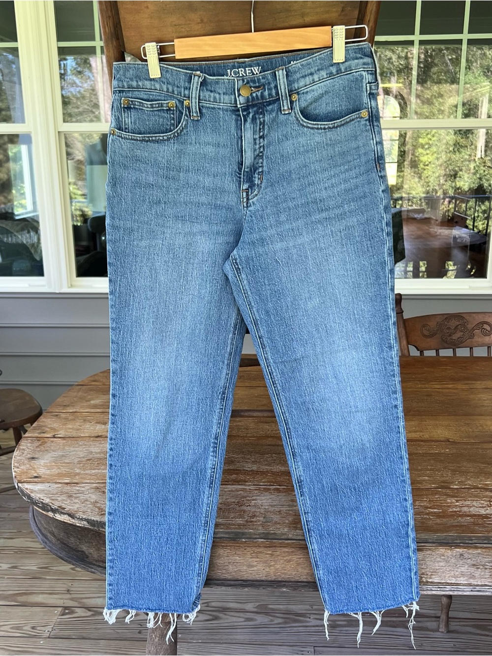 J.Crew Mid-Rise 90s Classic Straight Jeans Size 27 Frayed Raw Hem Medium Wash